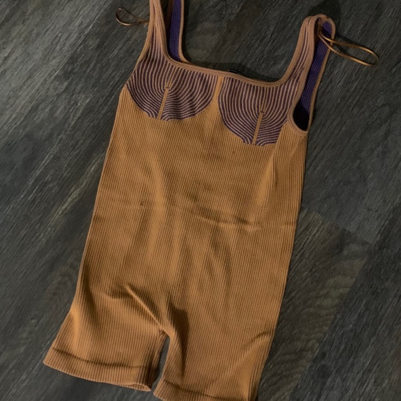 Zara two piece & bodysuit - Picture 7 of 9